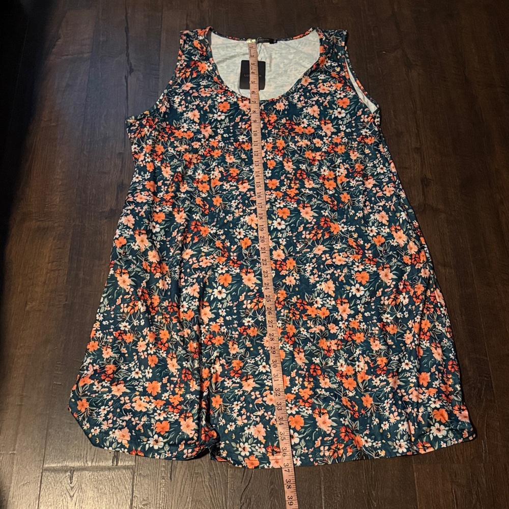 Floral Sleeveless Dress - Picture 4 of 4